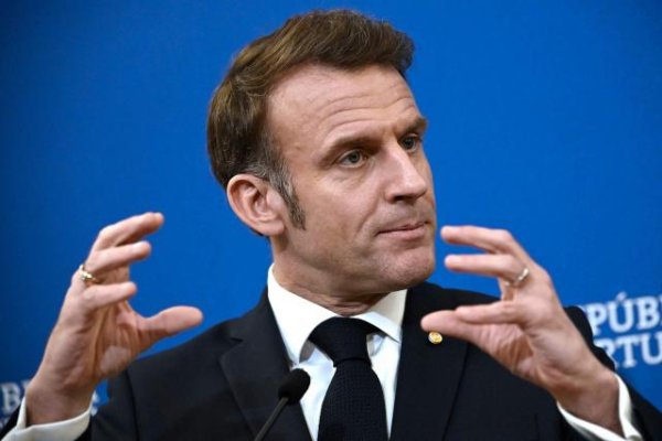 智股策略 马克龙：26国承诺将向乌克兰部署军队！泽连斯基：欢迎！俄方：决不接受！中方最新呼吁